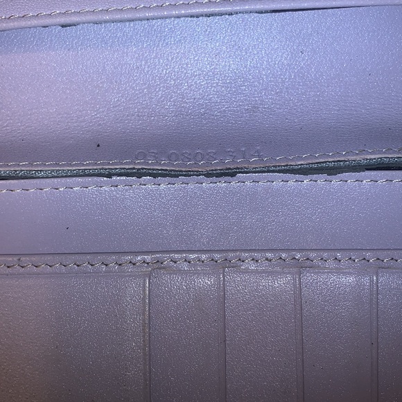 Gucci Wallet - Picture 5 of 5